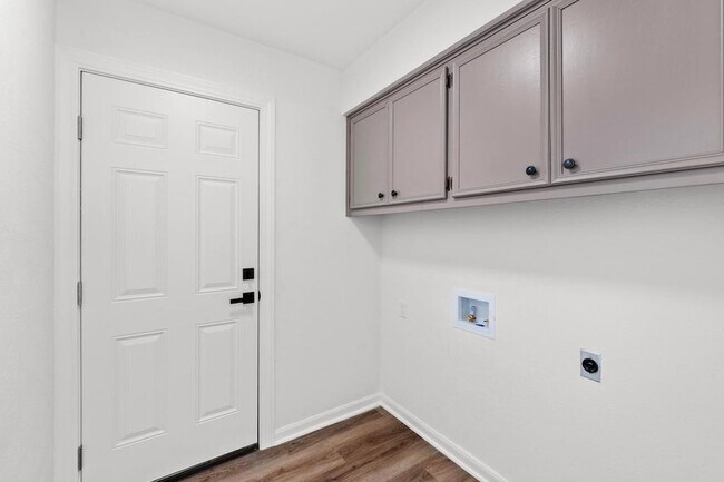 Building Photo - 6603 Whitemarsh Valley Walk