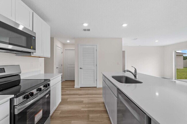 Building Photo - Be the first to rent this new 3BR 2BA home in SW Ocala!