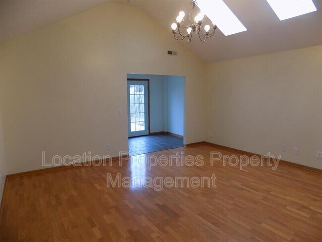 Building Photo - 4963 Stoneback Dr