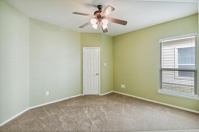 Building Photo - 232 Creekview Dr