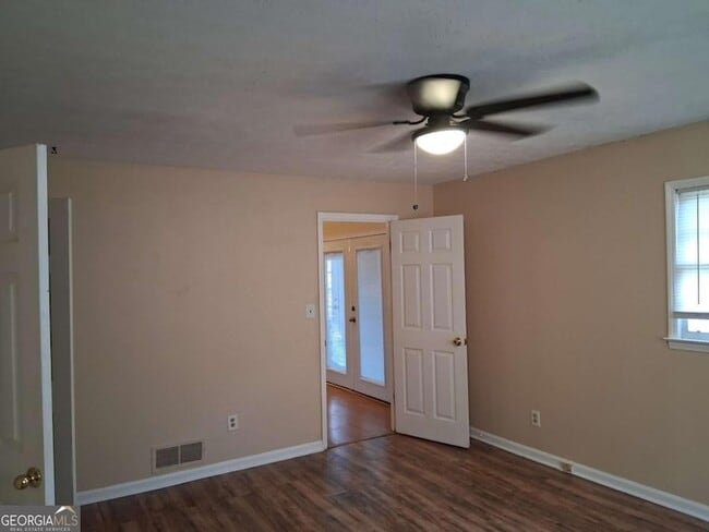 Building Photo - 3336 Cowan Mill Ct