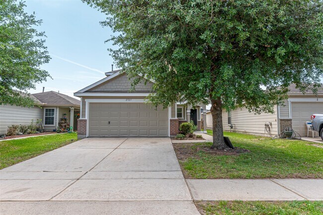Building Photo - 2723 Piney Lake Ct