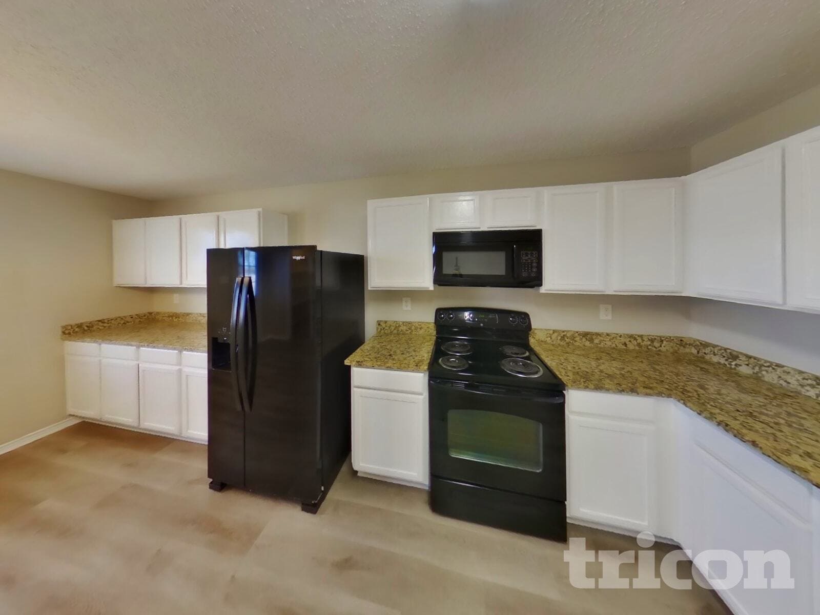 Building Photo - 9201 Riding Stable Ln