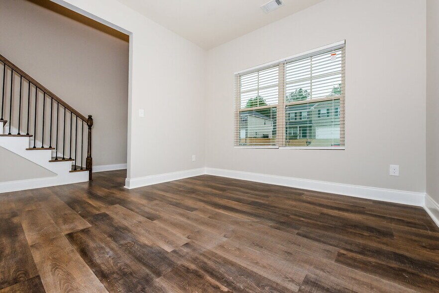 Building Photo - 1157 Pebble Ridge Dr