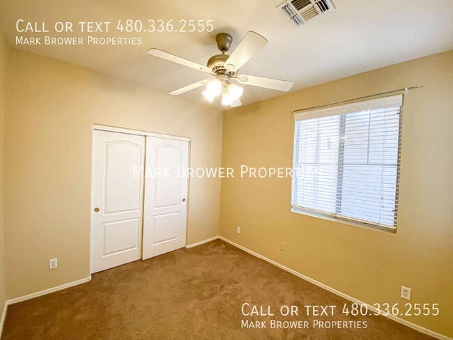 Building Photo - 3242 S Moccasin Trail