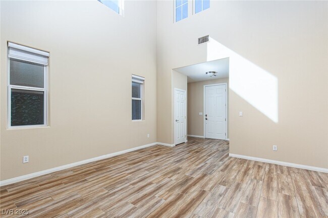 Building Photo - 10520 Harvest Wind Dr