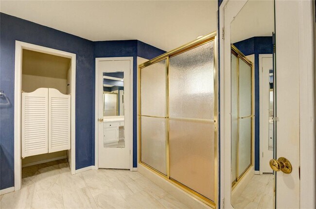 Building Photo - 1802 Cobblestone Ct