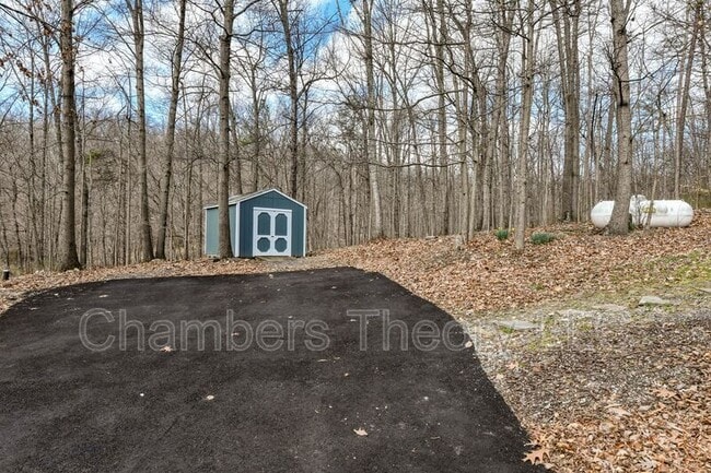 Building Photo - 34942 Charles Town Pike