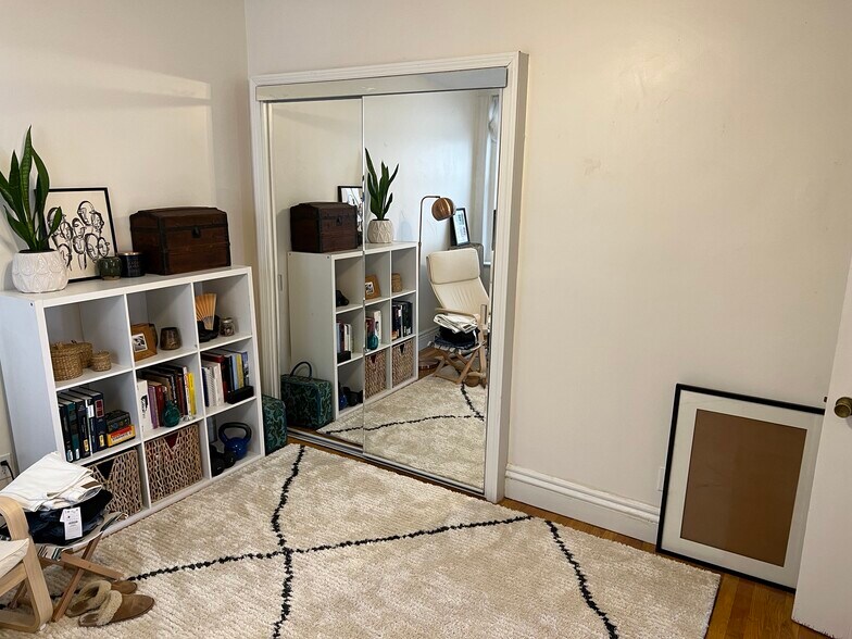 Building Photo - 1750 Commonwealth Ave