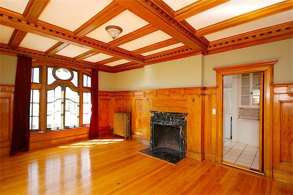 Building Photo - 1515 Beacon St