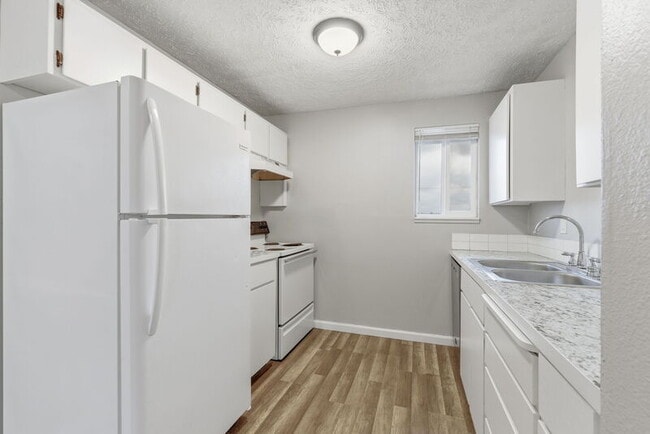 Building Photo - 2914 N Hogan St