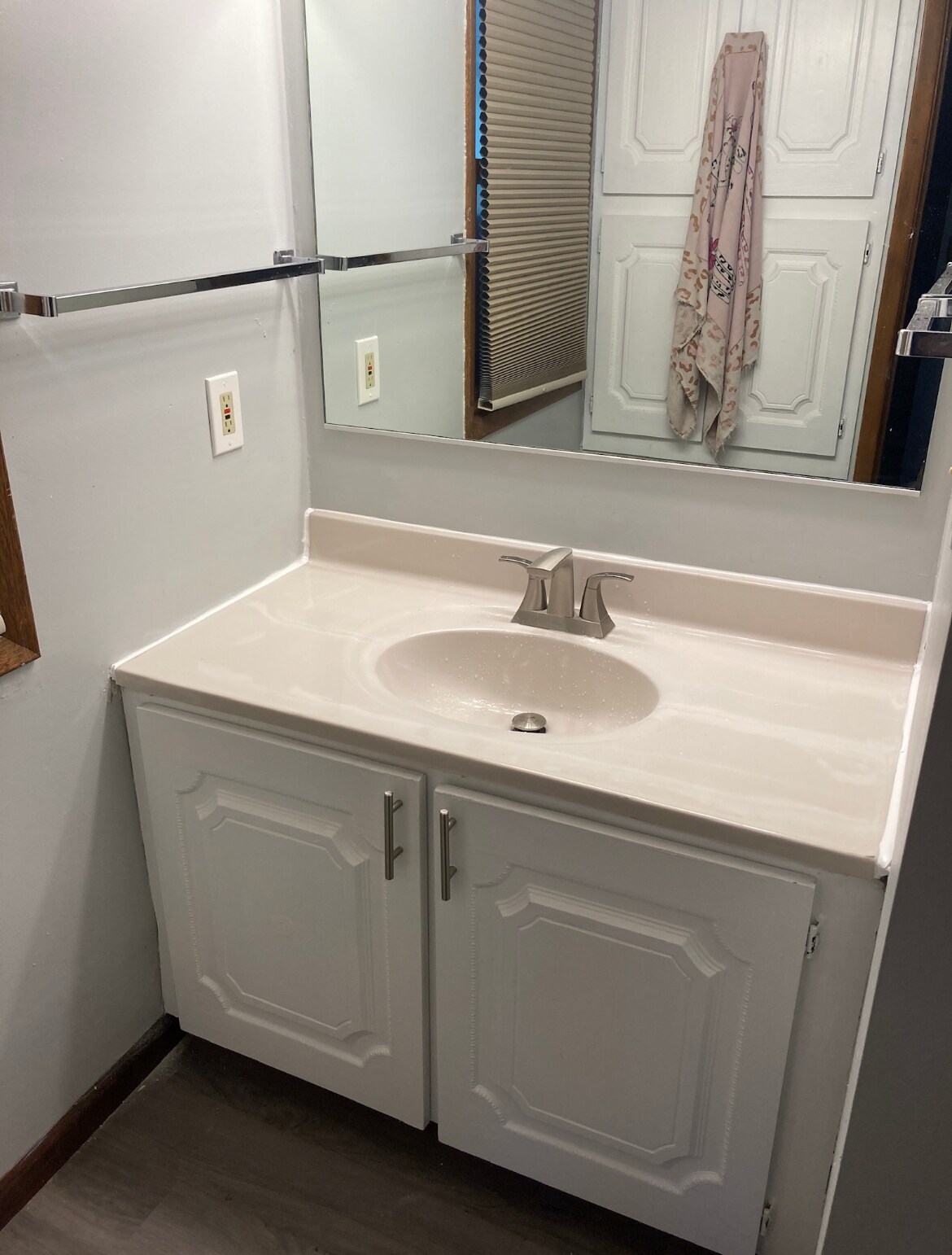 Full bath - 1227 Jefferson St