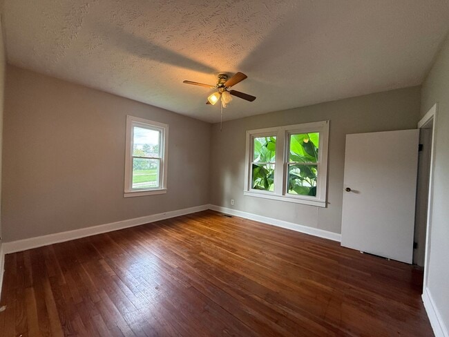 Building Photo - 3 Bedroom 1 Bathroom Home in Greene County...