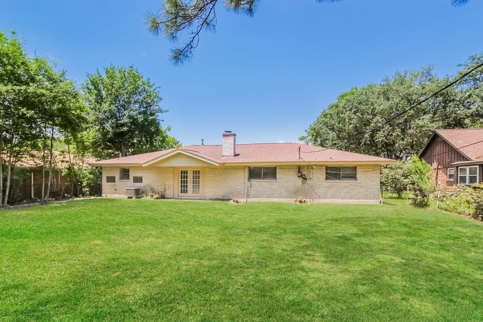 Building Photo - 1607 17th Ave N