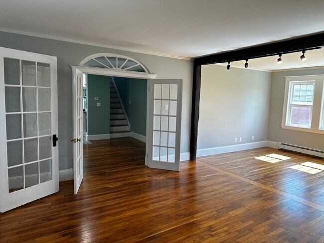 Building Photo - 96 Adams St