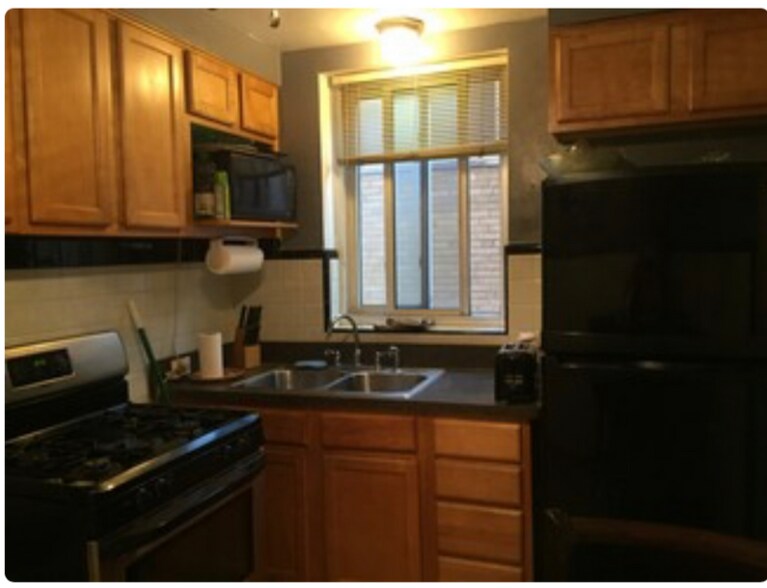 Building Photo - 1112 N Harlem Ave