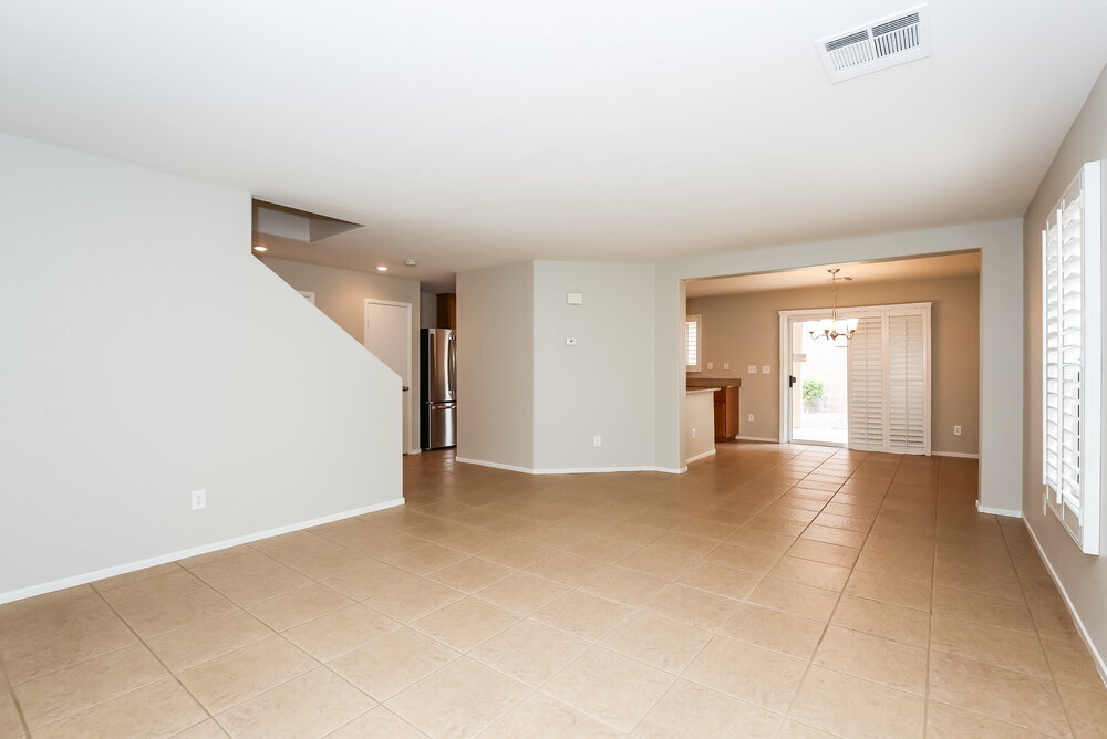 Building Photo - 9116 Spirit Canyon Ave