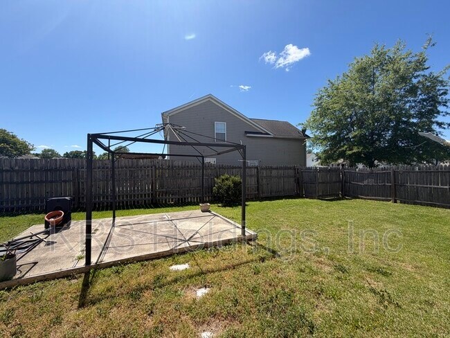 Building Photo - 120 Kennet Dr
