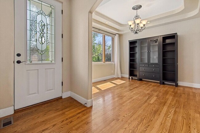 Building Photo - Cherry Creek Townhouse for rent!