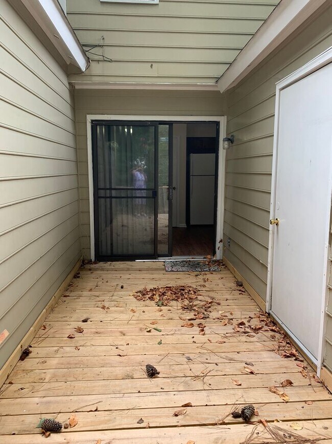 Building Photo - 4205 Cobia Ct