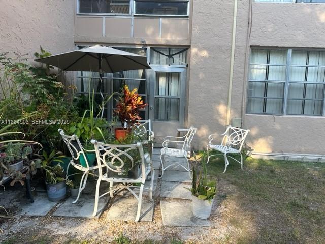 Building Photo - 9450 Live Oak Pl