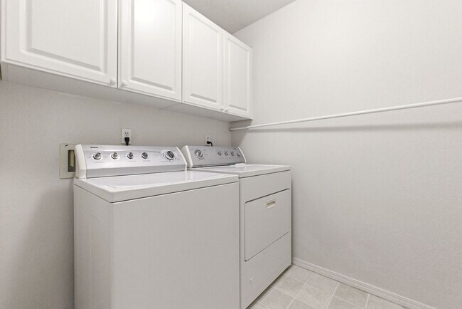 Building Photo - 2322 NW 168th Pl