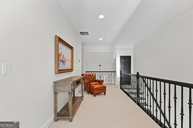 Building Photo - 102 N Cove Dr