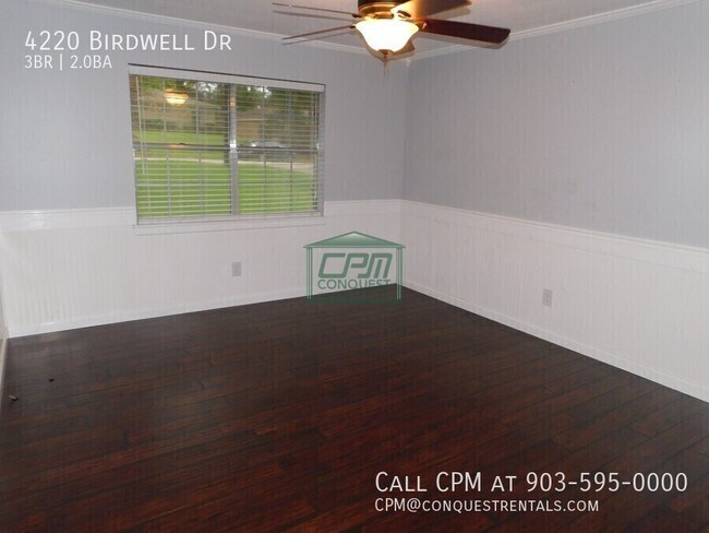Building Photo - 4220 Birdwell Dr