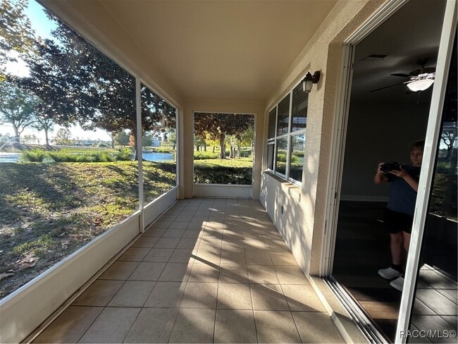 Building Photo - 1674 W Spring Meadow Loop