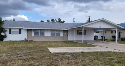 Building Photo - WR-30 Oaks Duplex- FOR SALE