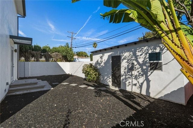 Building Photo - 2536 Cotner Ave