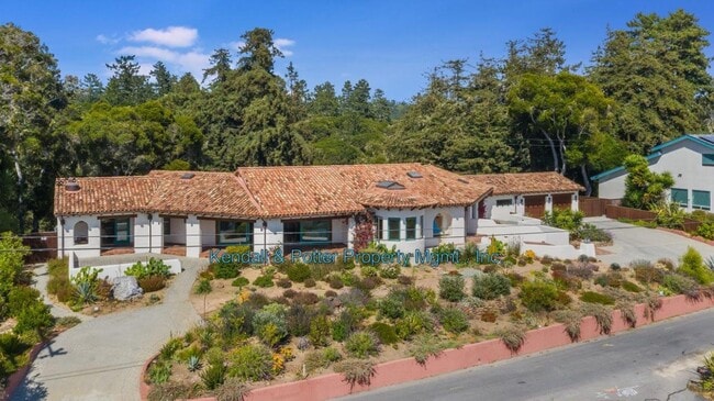 Building Photo - Executive Coastal Living at the Historic P...