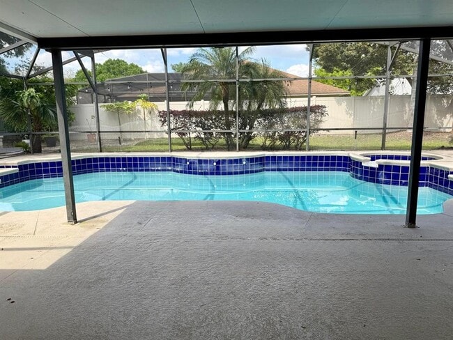 Building Photo - 8143 Chelsworth Dr