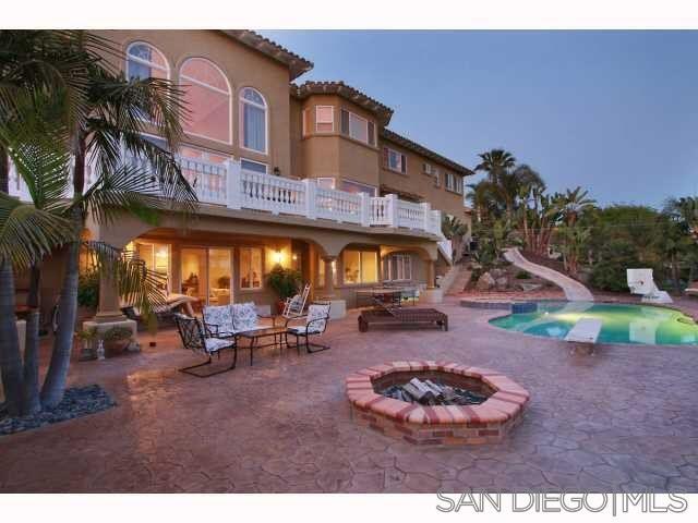 Building Photo - 7302 Vista Rancho Ct