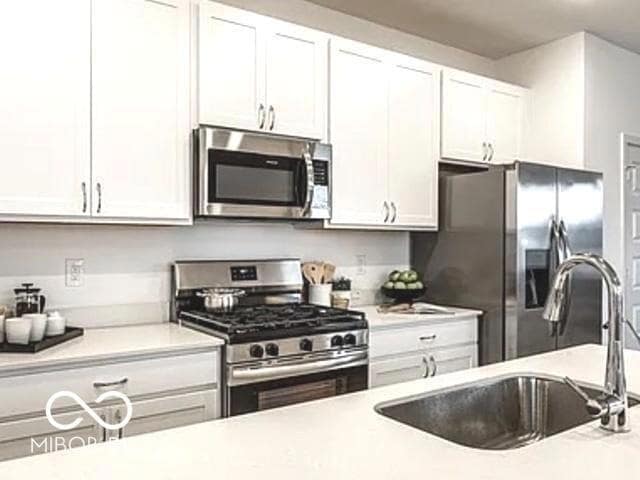 Building Photo - 6570 Willow Wy