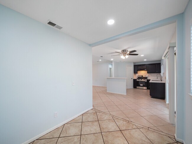 Building Photo - 9534 Cannock Chase Dr