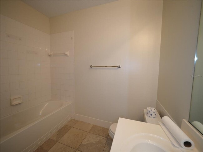 Building Photo - 1533 Napoli Dr E