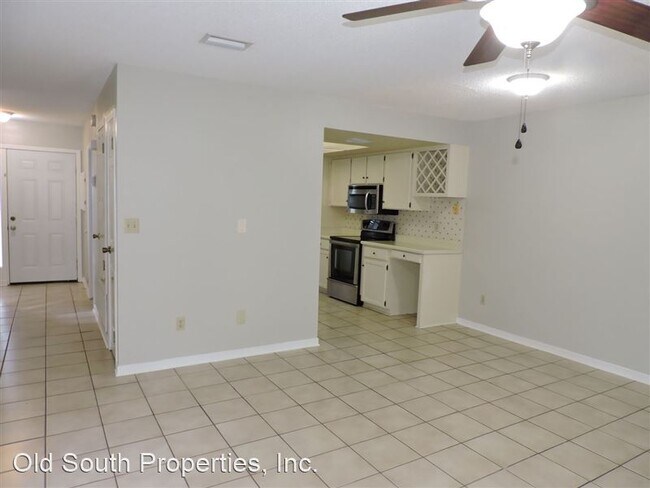 Building Photo - 3501 Parkwood Ave
