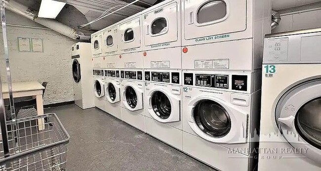 Building Photo - 1 bedroom in New York NY 10016