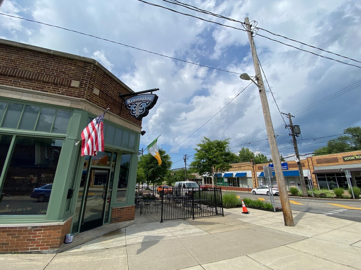 Building Photo - 2214 Lee Rd