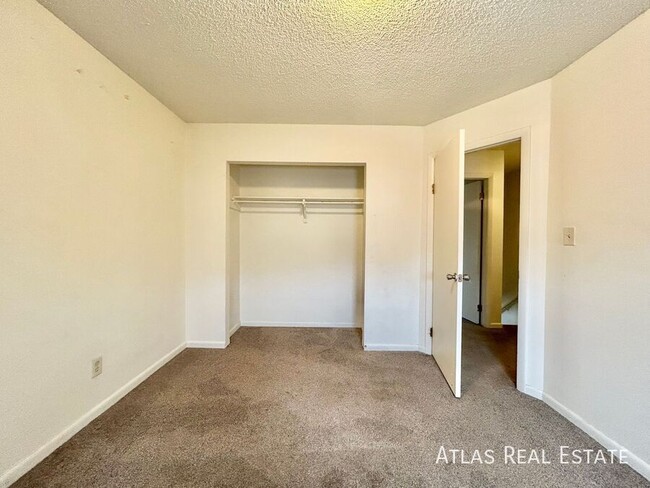 Building Photo - 3392 W 66th Pl
