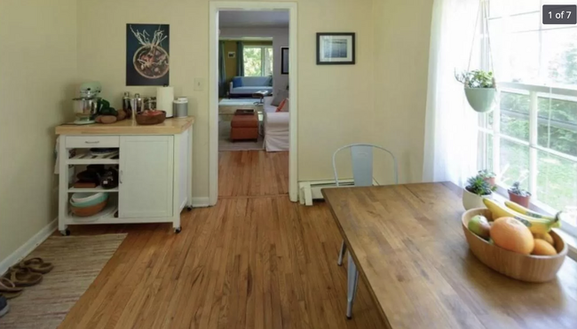 Dining room - 68 Old York Rd