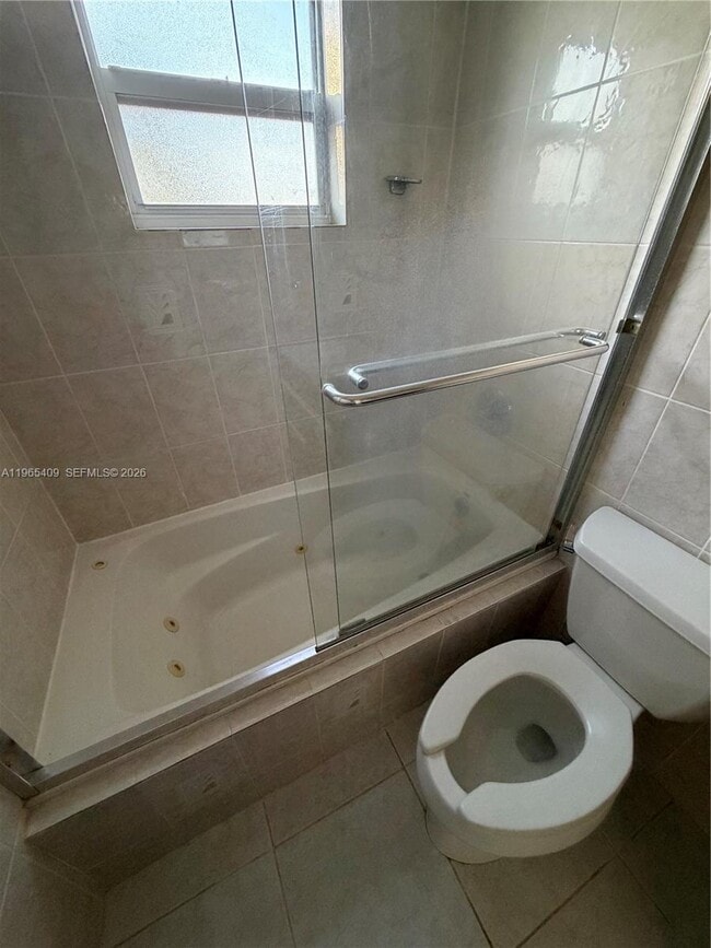 Building Photo - 1830 Dixieana St