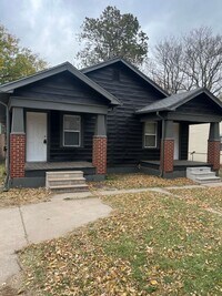 Building Photo - $795 - 2 bed 1 bath - Duplex