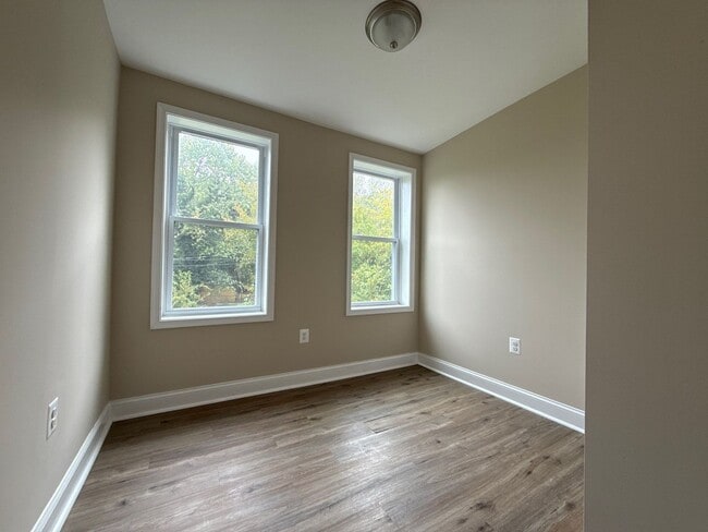 Building Photo - 3 BedRoom House In Baltimore City