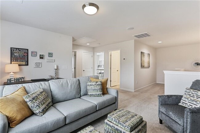 Building Photo - 217 Scenic Rd