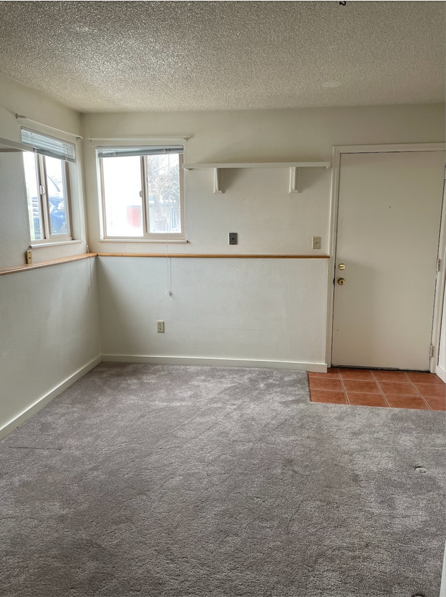 Building Photo - 2295 Goss Cir E