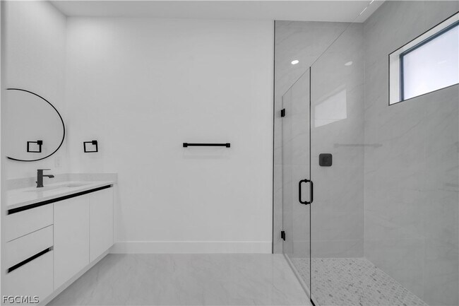 Building Photo - 2700 42nd St W