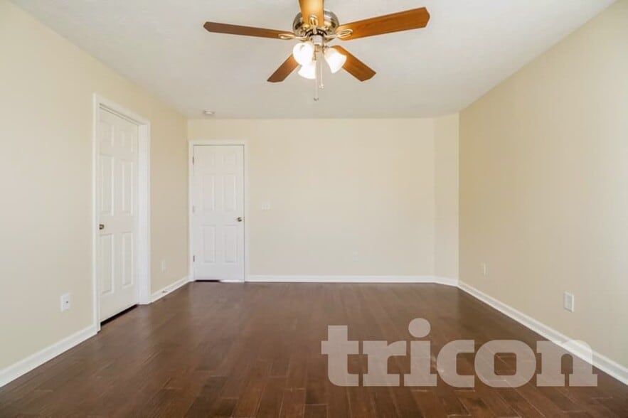 Building Photo - 2923 Wills Ct