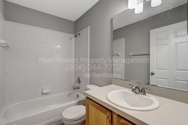 Building Photo - 9642 Pritmore Rd E